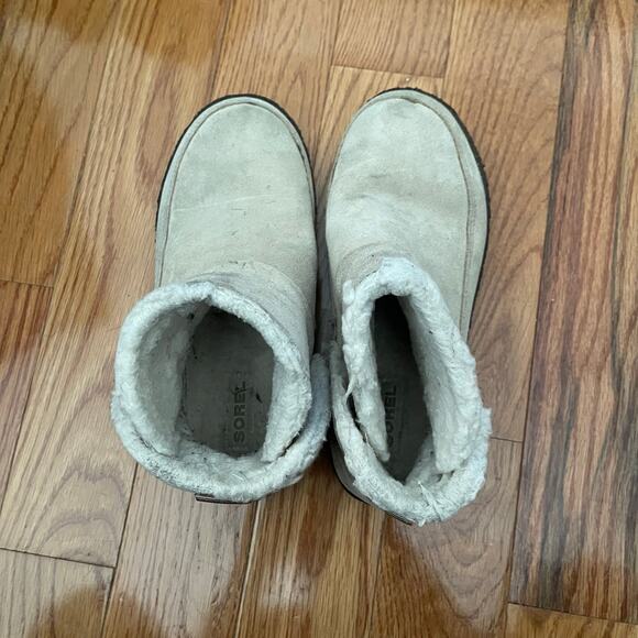 Sorel Nakiska Bootie Slipper Womens 7.5 Suede Faux-Fur Indoor/Outdoor Off-White - Picture 6 of 12